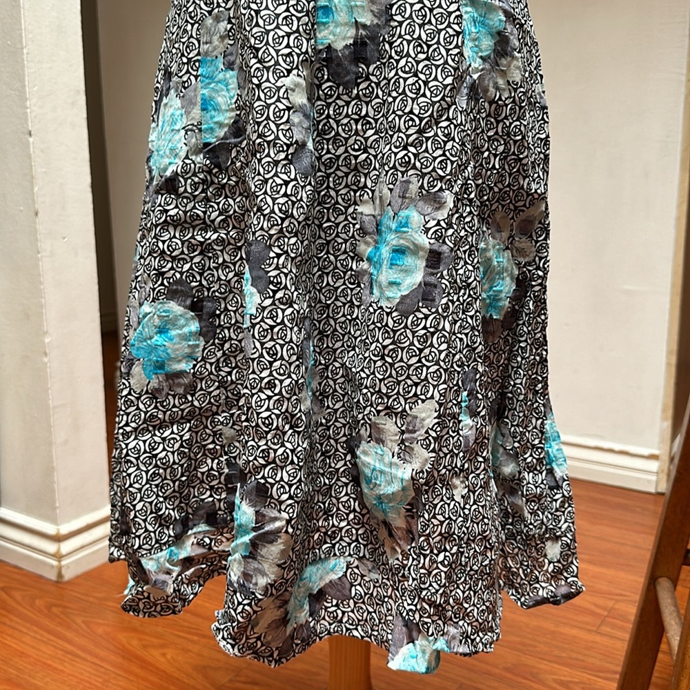 $12 Rose Patterned Dress - Picture 4 of 6